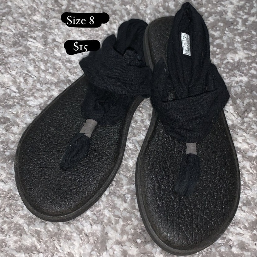 Sanuk yoga mat flip flops